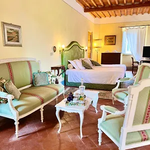 ** Bed and breakfast La Dogana Di Charme - Historic With A Beautiful Garden Italia